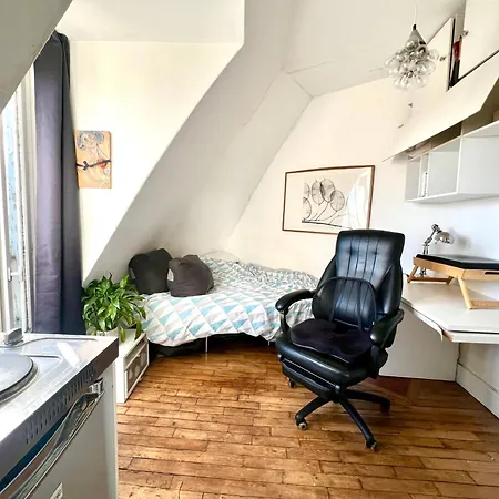 Petite Attique - Avec Vue Sur La Tour Eiffel *